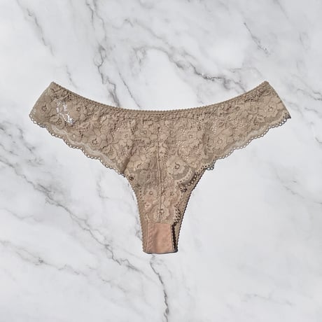 Dot Strapless set Thong｜Beige