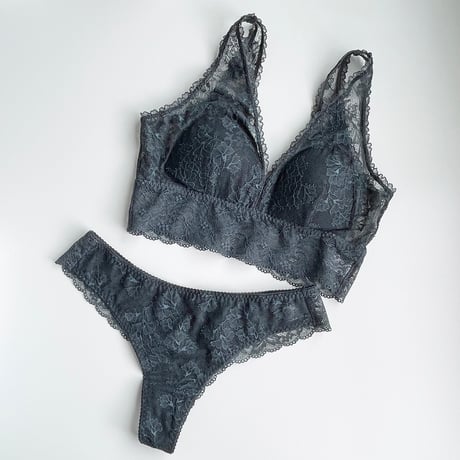Viola Long Bralette（パッド込み）｜Moss Green
