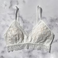 Peony Bralette（パッド込み）｜White