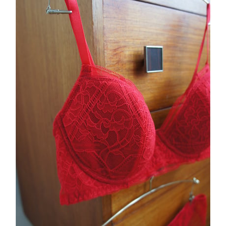 Amary 3/4 Cup Underwire Bra｜Red