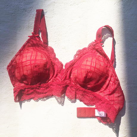 Love Red Bralette（パッド込み）