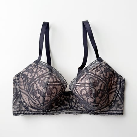 Amary 3/4 Cup Underwire Bra｜Charcoal (Pink lining)