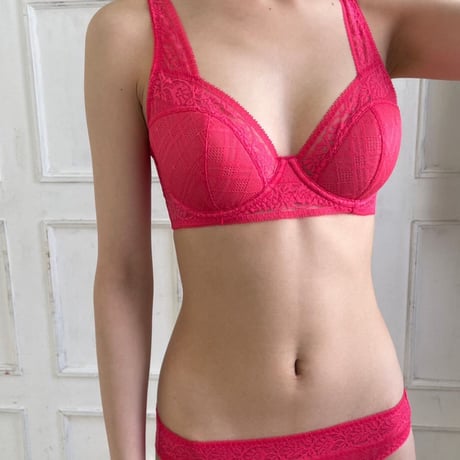 Freesia Underwire Bra｜Vivid Pink