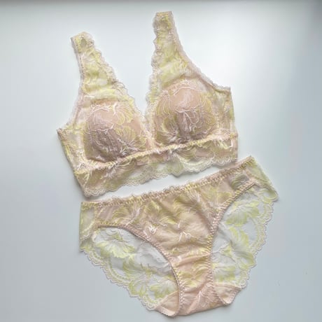 Lily Long Bralette（パッド込み）｜Yellow