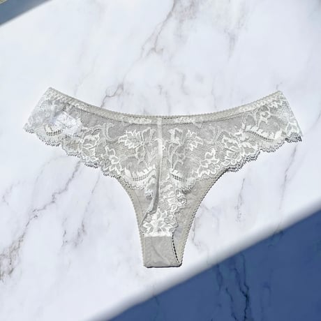 Jasmine Thong｜Gray