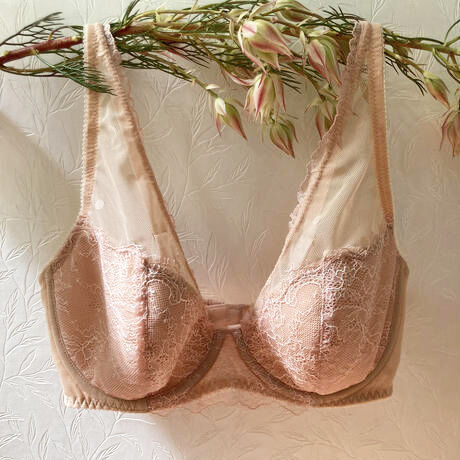 Polka Dot Underwire Bra｜Pink Beige