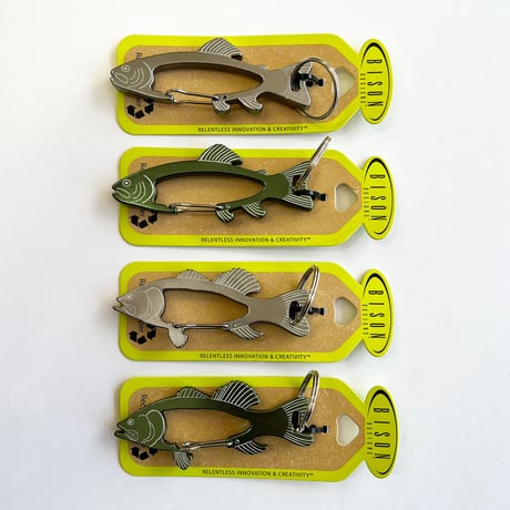 BISON DESIGNS　FISH CARABINER　バイソン デザイン  フィッシュ カラビナ アウトドア