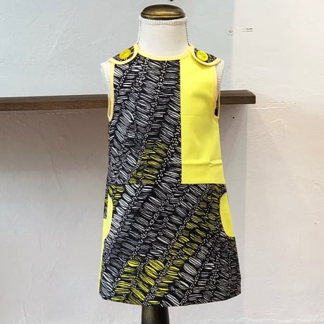 北欧ブランドプリント柄ワンピース Emilia bebe 1272050 Kids Sleeveless dress in Ohra print and yellow block color