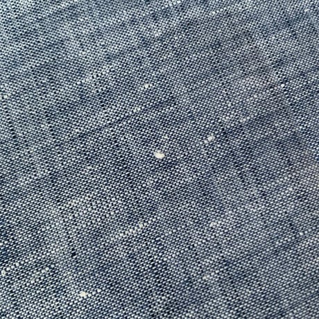 イニシャル刺繍リネンシャンブレーハンカチ（NAVY * NAVY）