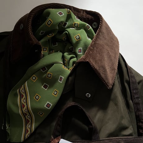 フランス製ヴィンテージ生地の小紋柄シルクシフォンスカーフ（OliveGREEN） | SANDÉMEREEN