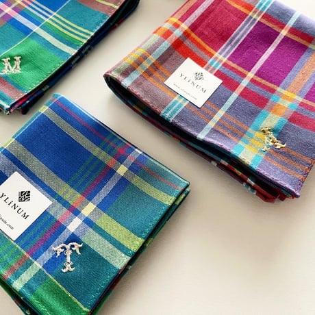 イニシャル刺繍チェックのハンカチ（BLUE*GREEN*YELLOW）