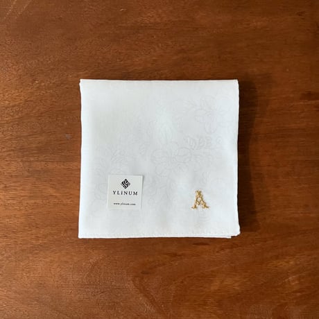 イニシャル刺繍ジャカード織ハンカチ（WHITE）