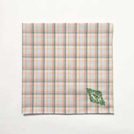 イニシャル刺繍チェックのハンカチ（GREEN*PINK）