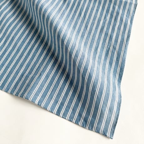 コットンリネンストライプ大判バンダナ（Smoky BLUE*WHITE）