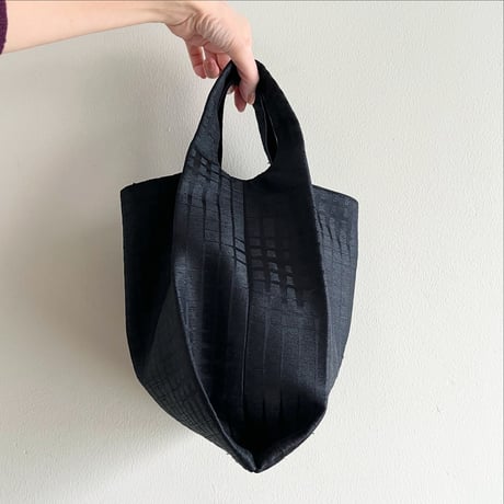 フランス製ヴィンテージジャカード生地のバッグ（BLACK - Check Jacquard） | SANDÉMEREEN