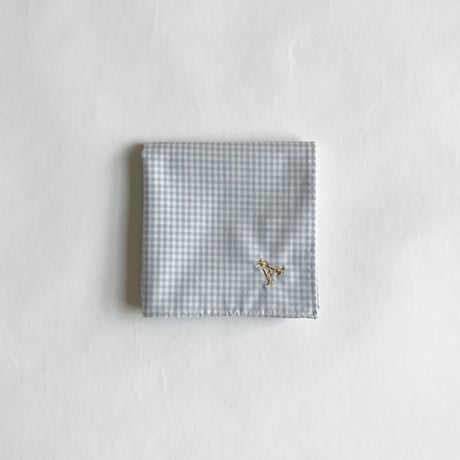 イニシャル刺繍ギンガムチェックの小さめハンカチ（MIST*WHITE）