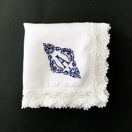 【予約注文】イニシャル刺繍レースハンカチ（NAVY）※発送予定日は商品説明をご確認ください / ブライダルハンカチ