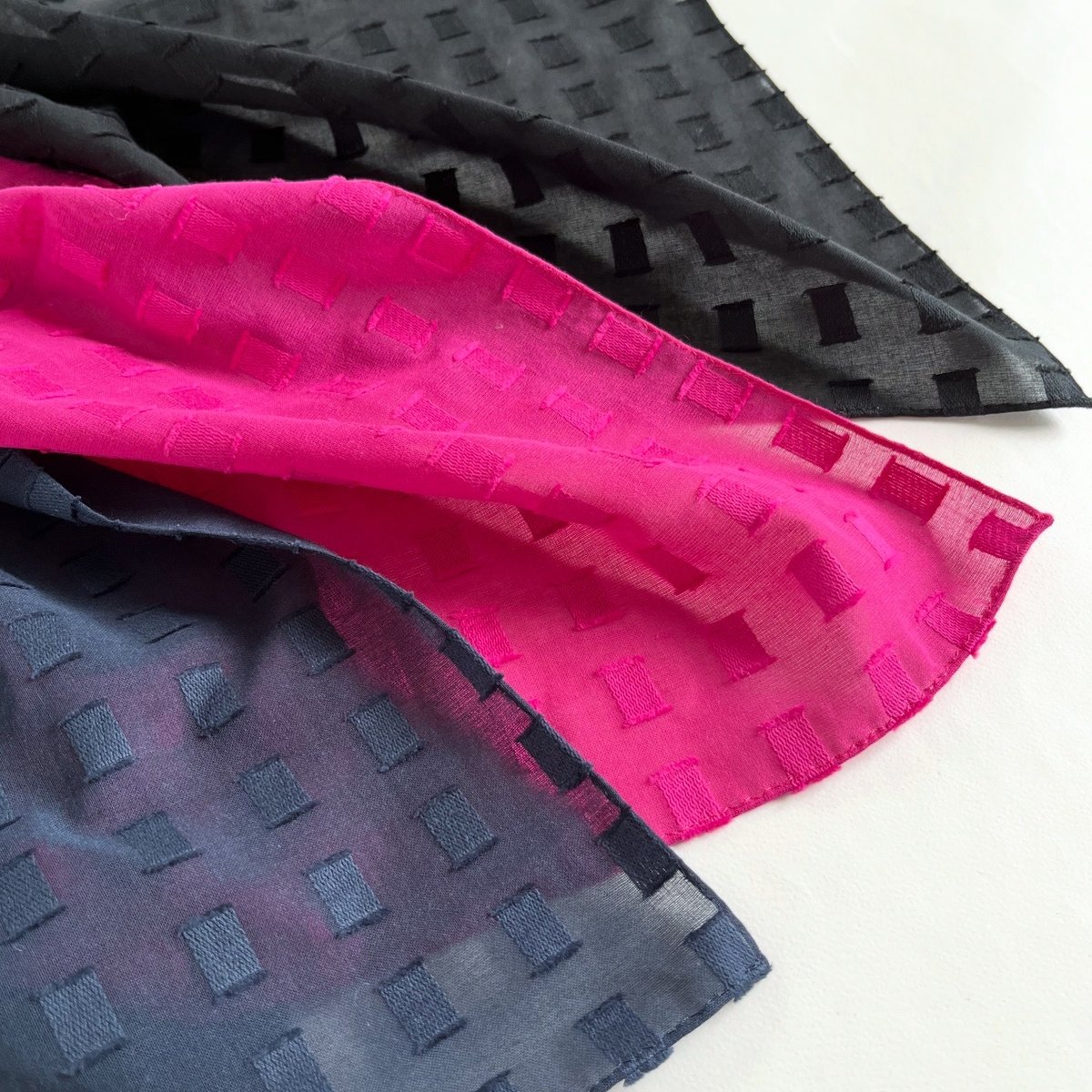 Block Dobby シアーコットンミニスカーフ（Fuchsia PINK） | YLINUM