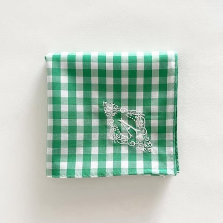 イニシャル刺繍ギンガムチェックのハンカチ（GREEN*WHITE）