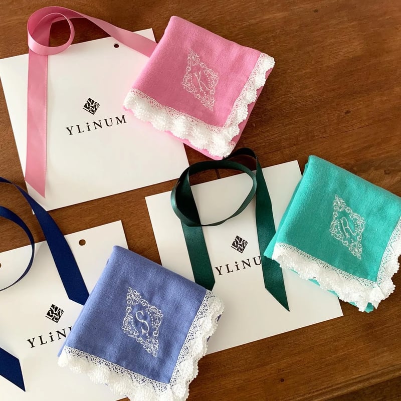 イニシャル刺繍ダブルガーゼレースハンカチ（GREEN） | YLINUM