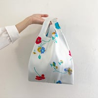 フランス製ヴィンテージシルク生地のバッグ（WHITE * Floral）