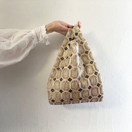 フランス製ヴィンテージレース生地のマーケットバッグ（GOLD*SILVER Lace）
