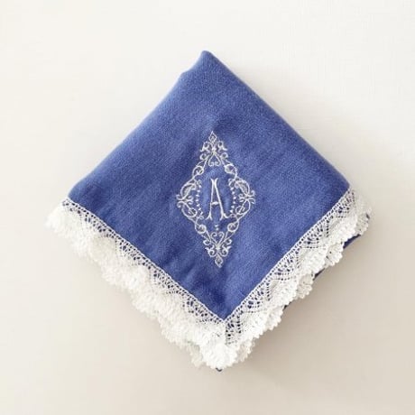 イニシャル刺繍ダブルガーゼレースハンカチ（BLUE）