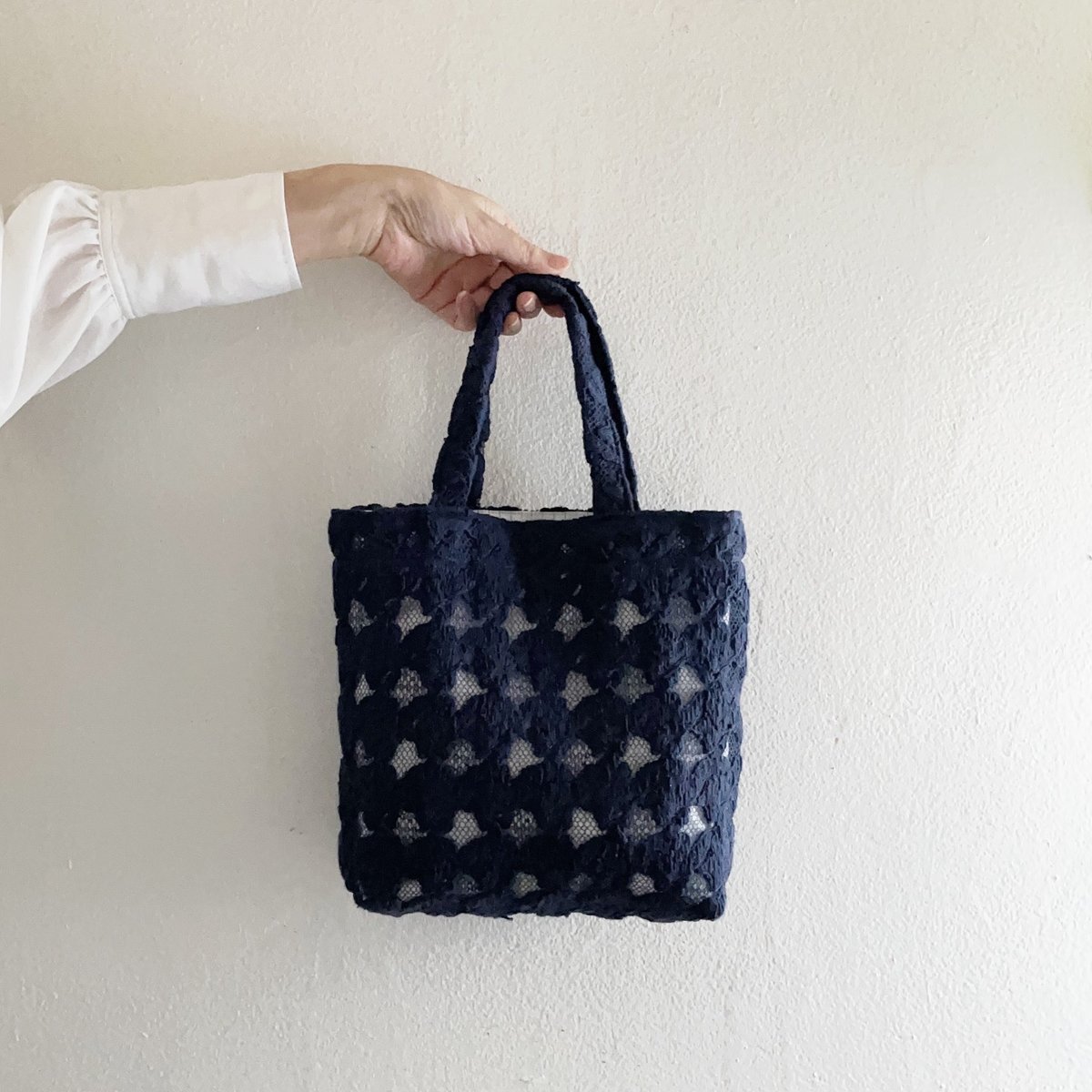 vintage ヴィンテージ レース　バッグ フランス製ヴィンテージレース生地のミニトートバッグ（NAVY