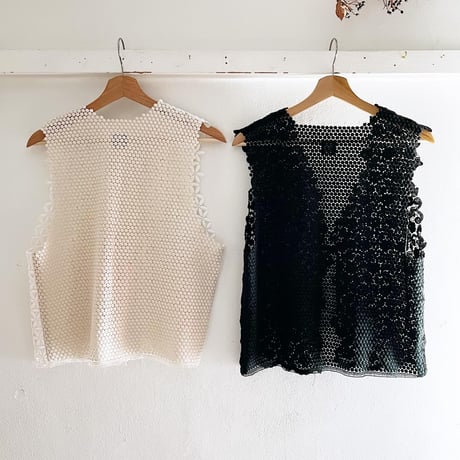 Ribbon Tie Vneck Lace VEST：スイス製ヴィンテージレース生地
