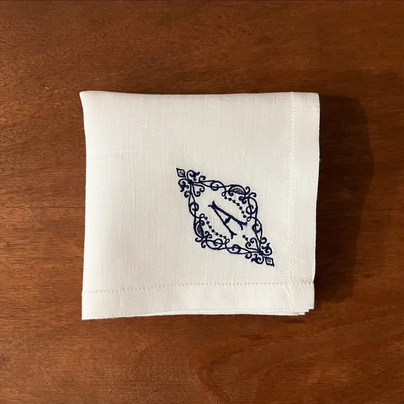 二枚はぎアンティークリネン オールドリネン かけつぎ&イニシャル刺繍あり 洗濯済 イニシャル入り リネン ハンカチ 2枚入りアンティークギフトセットF