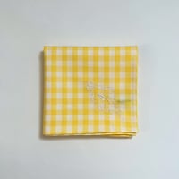 イニシャル刺繍ギンガムチェックのハンカチ（YELLOW*WHITE）