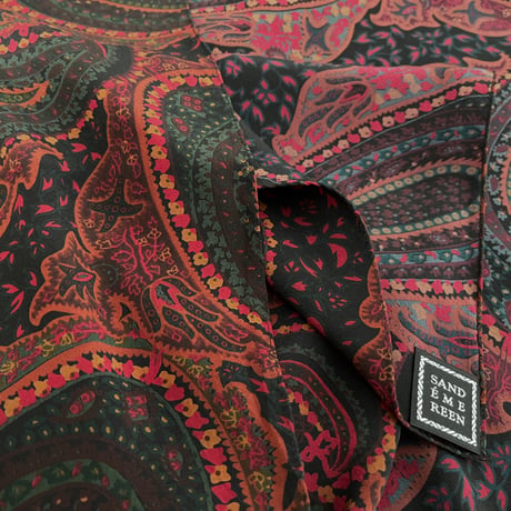 フランス製ヴィンテージ生地のペイズリー柄シルクスカーフ（BLACK*DarkGREEN Paisley） | SANDÉMEREEN