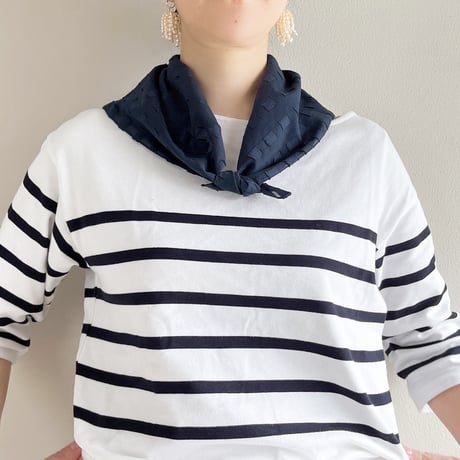 Block Dobby シアーコットンミニスカーフ（NAVY）