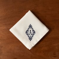 イニシャル刺繍コットンリネンハンカチ
