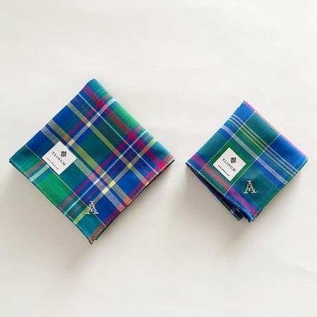 イニシャル刺繍チェックのハンカチ（BLUE*GREEN*YELLOW）