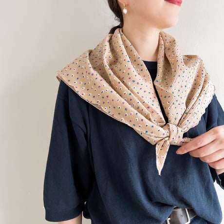スイス製ヴィンテージコットンスカーフ（BEIGE Dots）
