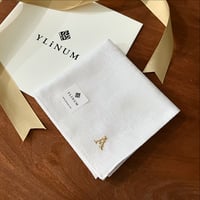 イニシャル刺繍ジャカード織ハンカチ（WHITE）