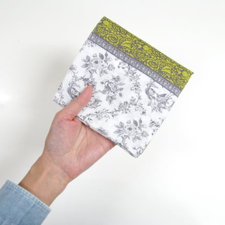 MINNIE ハンカチ（GREY）