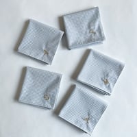 イニシャル刺繍ギンガムチェックの小さめハンカチ（MIST*WHITE）