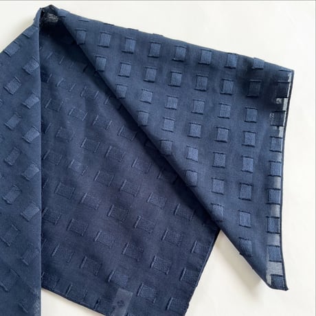Block Dobby シアーコットンミニスカーフ（NAVY）