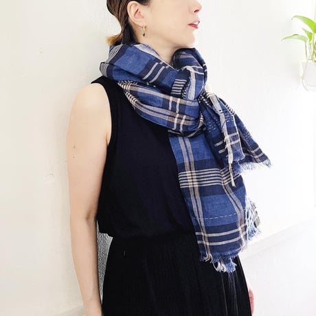 Check Linen Stole - リネン大判ストール（NAVY*BLACK） | SANDÉMEREEN
