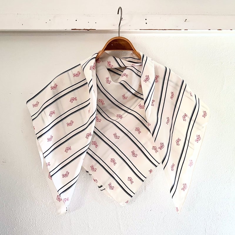 イタリア製ヴィンテージ生地のシルクスカーフ（MILK*RED*Berry Stripe