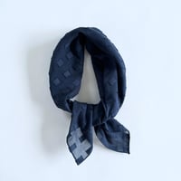 Block Dobby シアーコットンミニスカーフ（NAVY）