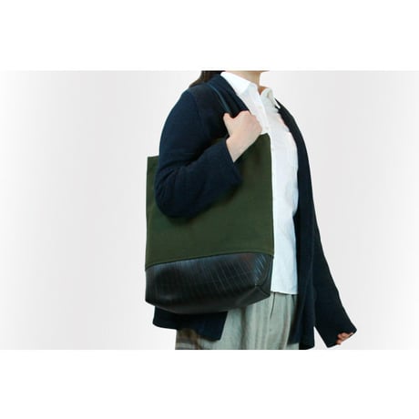 Mini Meena : Tote bag カーキ
