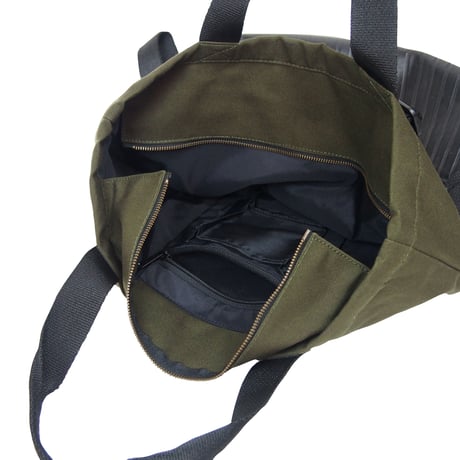 Manee : Backpack+Tote カーキ