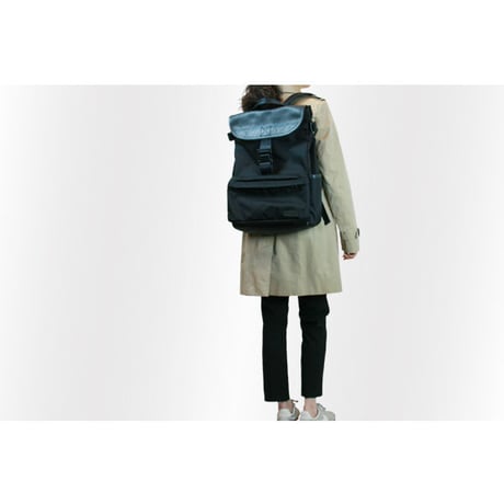 Backpack w/ nylon100