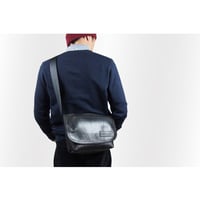 Puri : Messenger Bag (S)