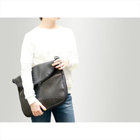 Clutch+Shoulder Bag w/ nylon100