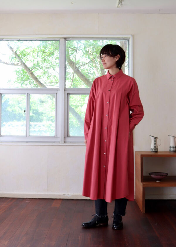 ARTS&SCIENCE Side tuck long dress | Shoka: