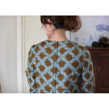 ミナ ペルホネン petal check クルーネックブラウス | Shoka: